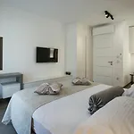 아파트 Shell Luxury Residences With Pool And Whirlpool *