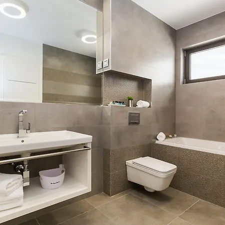 Lägenhet Shell Luxury Residences With Pool And Whirlpool