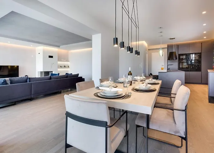 Apartamento Shell Luxury Residences With Pool And Whirlpool