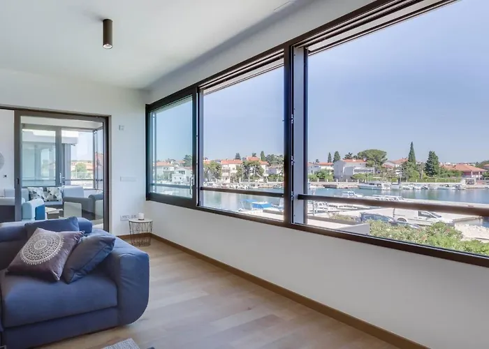 Apartamento Shell Luxury Residences With Pool And Whirlpool Zadar