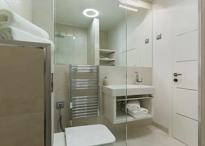 아파트 Shell Luxury Residences With Pool And Whirlpool *