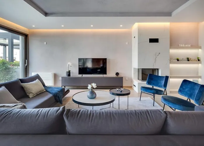 Shell Luxury Residences With Pool And Whirlpool *